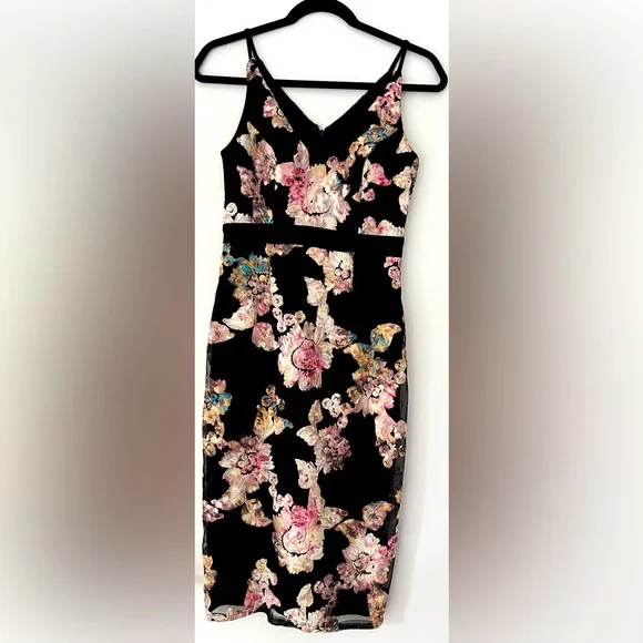 Xscape floral embroidered tank midi dress - Picture 2 of 6